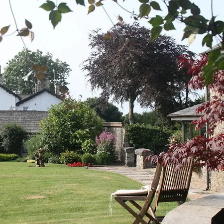 Valley View Dalton Hotel